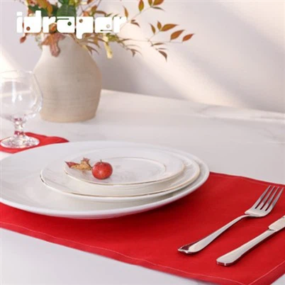 Servilletas de tela navideñas rojas